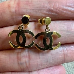 Chanel dangling earrings and pendant